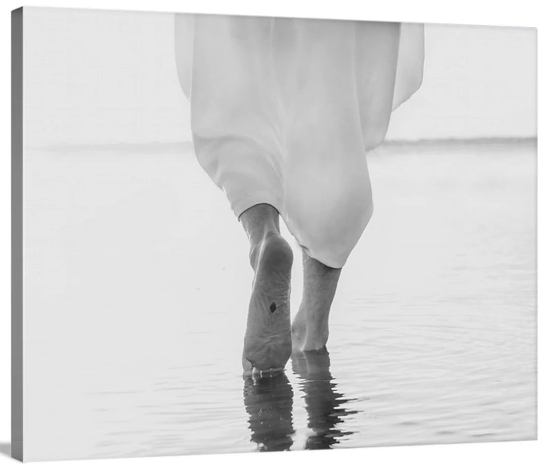 Walking On Water B&W - Canvas