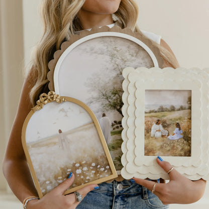 Vintage Ribbon Gold Frame - 5x7