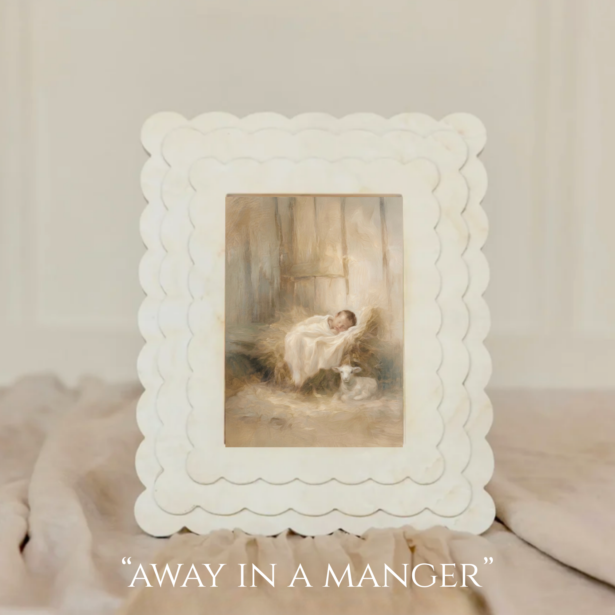 White Scalloped Frame - 5x7
