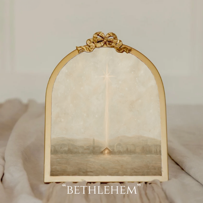 Vintage Ribbon Gold Frame - 5.7x9.2
